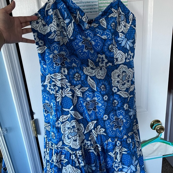 Farm Rio Full of Flowers Sweetheart Midi Dress - Picture 3 of 8